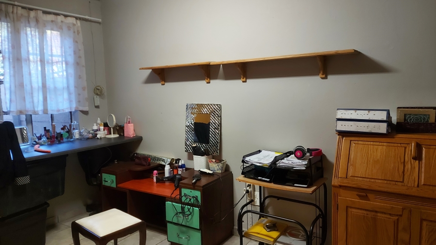 3 Bedroom Property for Sale in Bodorp North West